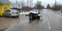 Пустую Вологодскую дорогу вблизи одного из райцентров не поделили две иномарки - Вологда-поиск