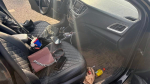 В Вологде полицейские задержали двух девушек с наркотиками в машине