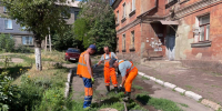Более десятка подпоров уже устранили вологодские коммунальщики в Алчевске за два дня пребывания - Региональное Агентство Новостей