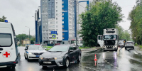 Москвич на "Мерседесе" устроил в Вологодской области ДТП с пострадавшей пассажиркой - ProGorod35.Ru