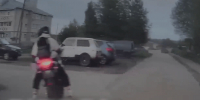 В Грязовецком округе водитель электромотоцикла пытался скрыться от полицейских - OnlineVologda.Ru