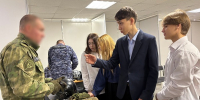 В Вологодской области росгвардейцы рассказали о своей профессии на ярмарке вакансий «День карьеры молодежи» - Росгвардия