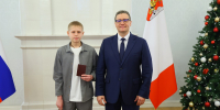 Георгий Филимонов вручил первые паспорта юным вологжанам в День Конституции Российской Федерации - Региональное Агентство Новостей
