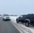 На трассе под Вологдой автоинспекторы вытащили из снежного плена внедорожник и приехавший за ним эвакуатор - OnlineVologda.Ru