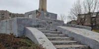 Вологодские специалисты восстанавливают обелиск Победы в Алчевске, повреждённый при атаках БПЛА - OnlineVologda.Ru