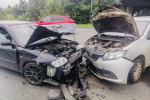 Три машины столкнулись при буксировке в Череповце, пострадали три человека