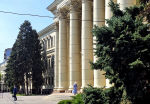 Губернатор Бочаров доложил Устинову о выполнении проектов в сфере образования